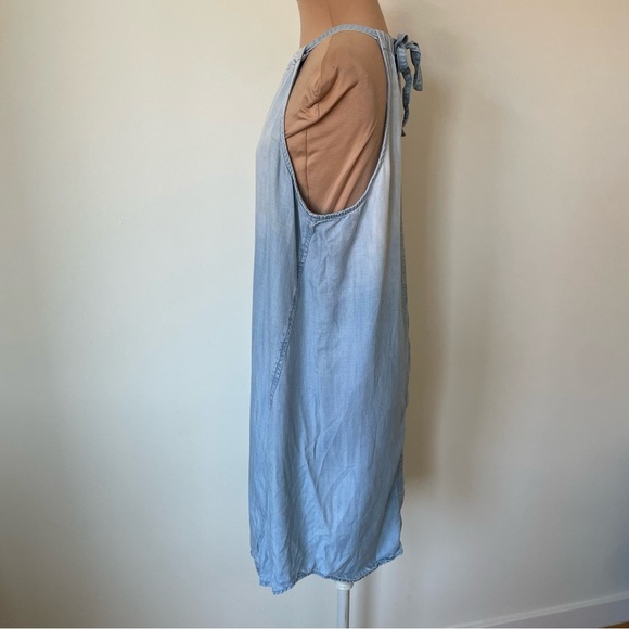 Anthropologie Cloth & Stone High Tide Halter Back Chambray Ombré Dress EUC Sz S - Picture 3 of 9